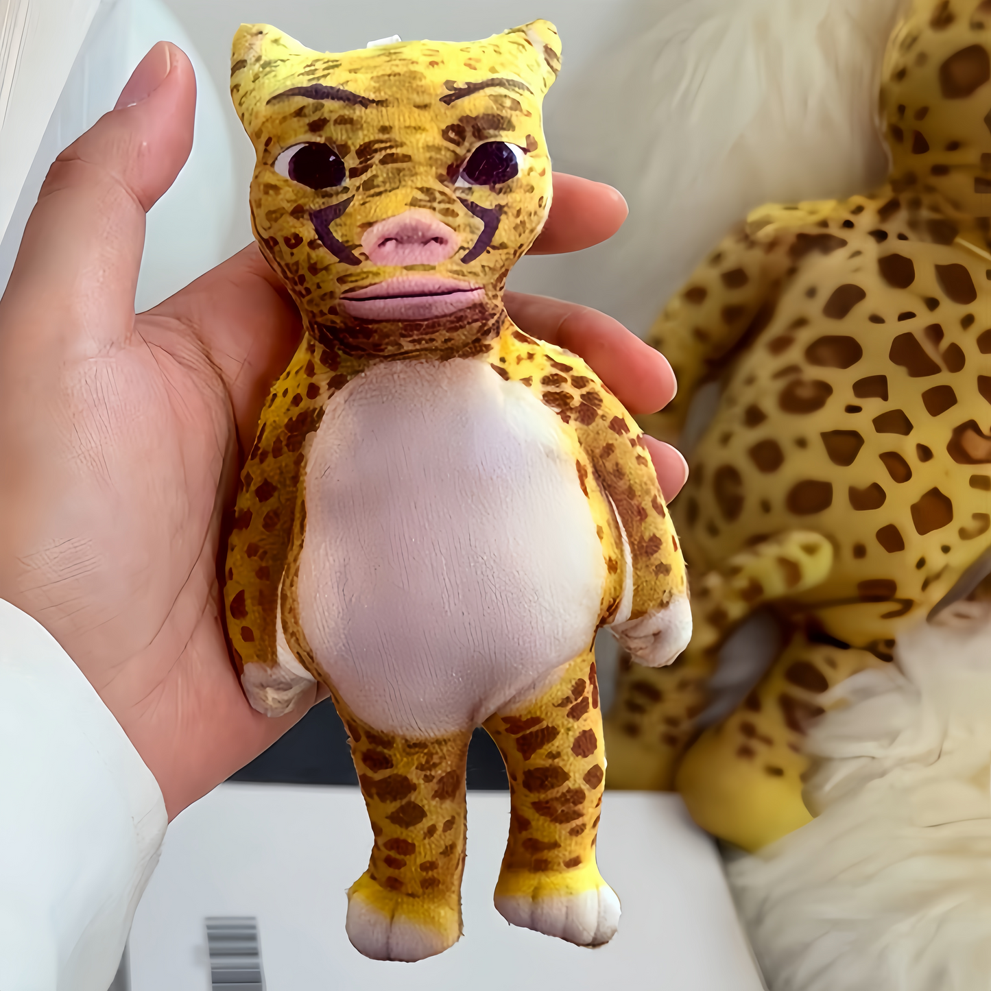 "Niu Lai" character plush toy (movie merchandise)—a creative, abstract, humorous hanging accessory.